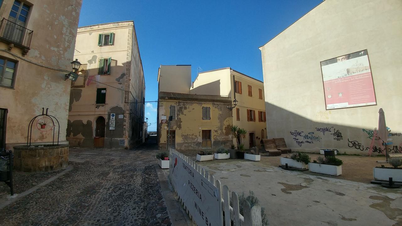 Ottocento Guest House Alghero Extérieur photo